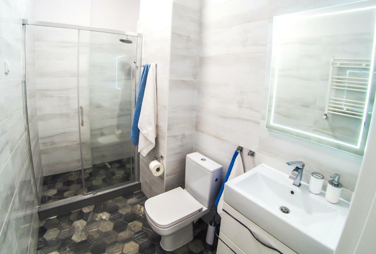 Cosmic Apartment Warsaw Ngoại thất bức ảnh