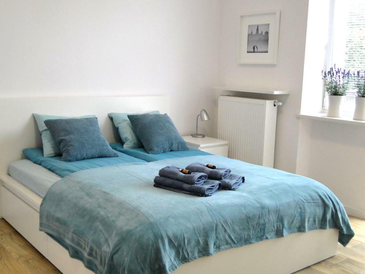 Cosmic Apartment Warsaw Ngoại thất bức ảnh